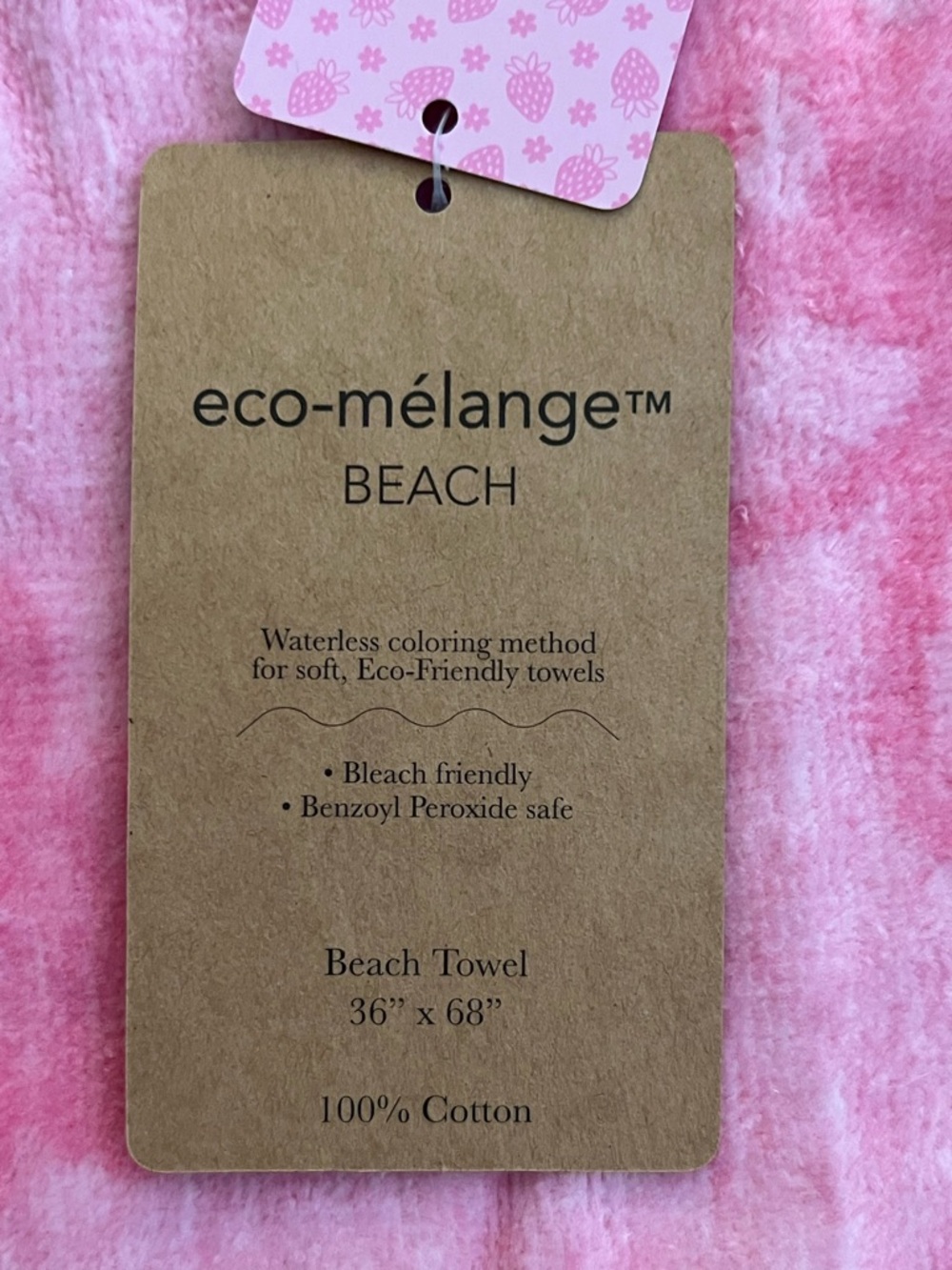 Eco-Melange 100% Cotton Strawberry Beach Towel 🍓 - Picture 2 of 3
